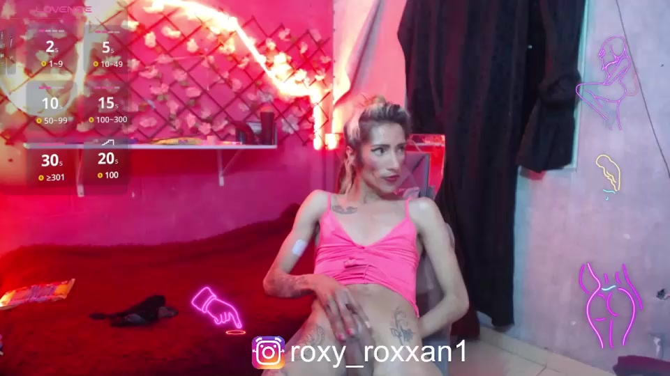 roxy_roxxan Live Cam Screenshot – 2025-08-05 01:42:03