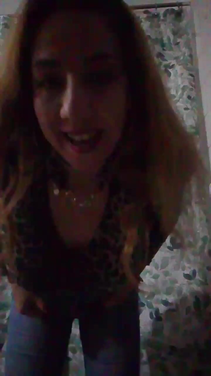 rubia56 Live Cam Screenshot – 2025-08-06 18:16:25