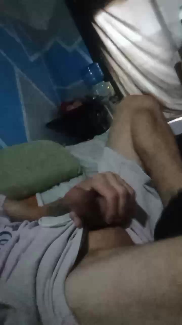 rubiblue2 Live Cam Screenshot – 2025-08-06 07:10:35