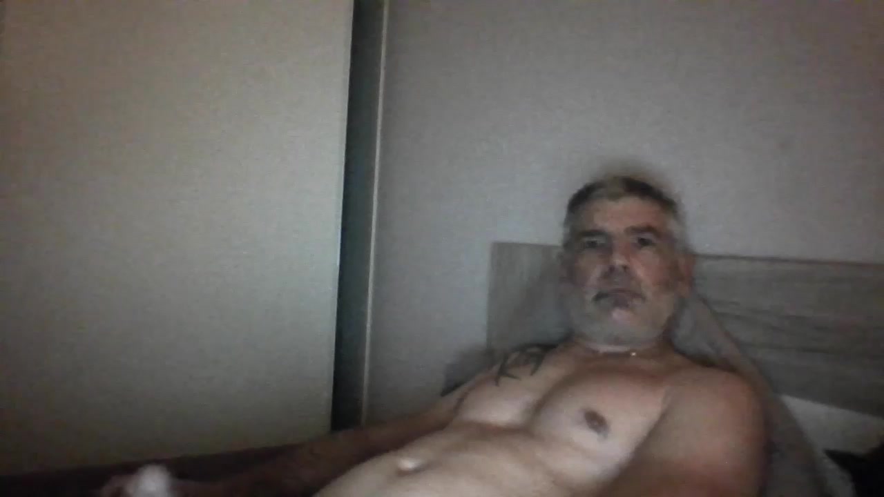 rugbyst31 Live Cam Screenshot – 2025-08-25 23:09:57