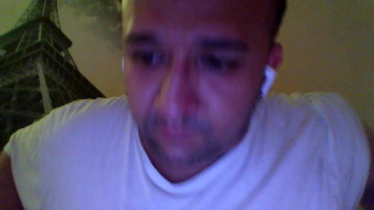 saffaado Live Cam Screenshot – 2025-08-04 01:42:14