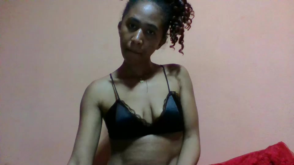 saminah3 Live Cam Screenshot – 2025-09-13 05:33:13