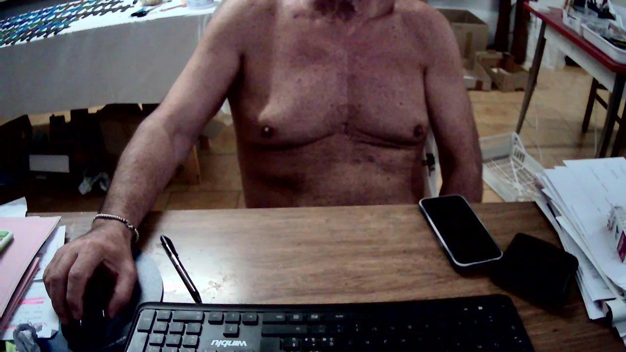 sempretuo60 Live Cam Screenshot – 2025-08-06 15:39:47