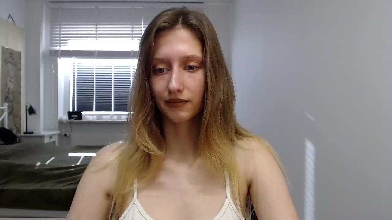sensual_Luna Live Cam Screenshot – 2025-09-26 06:45:28
