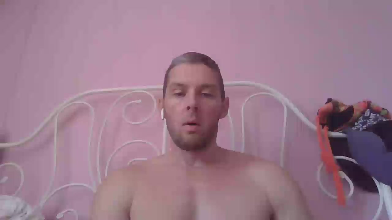 sent2plz666 Live Cam Screenshot – 2025-08-08 13:23:38