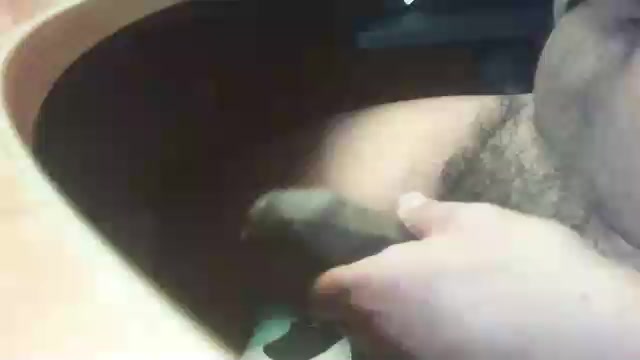 seriussam Live Cam Screenshot – 2025-09-15 04:02:39