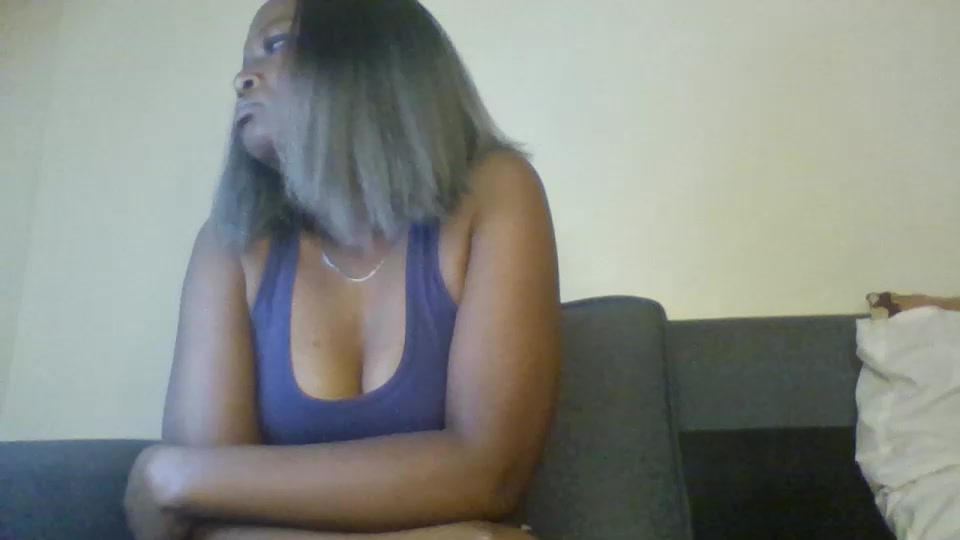 sexy2981 Live Cam Screenshot – 2025-09-12 20:03:41