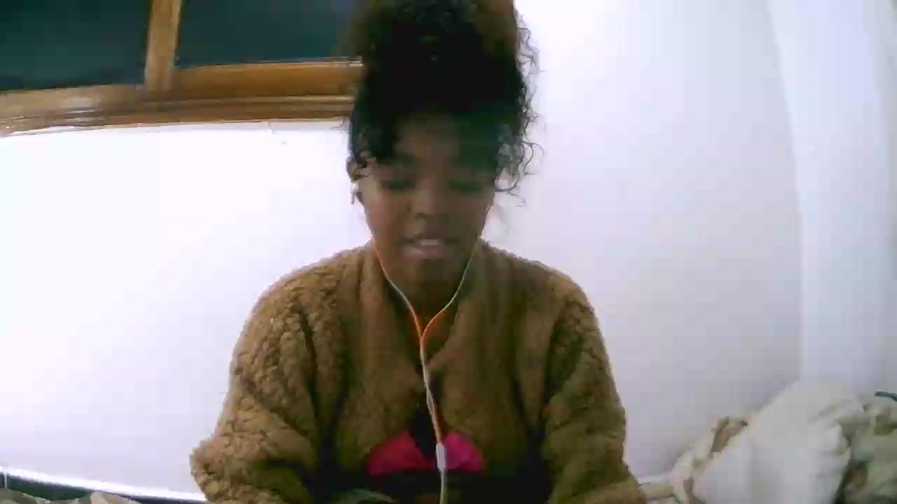 sexydolls5 Live Cam Screenshot – 2025-08-07 21:52:22