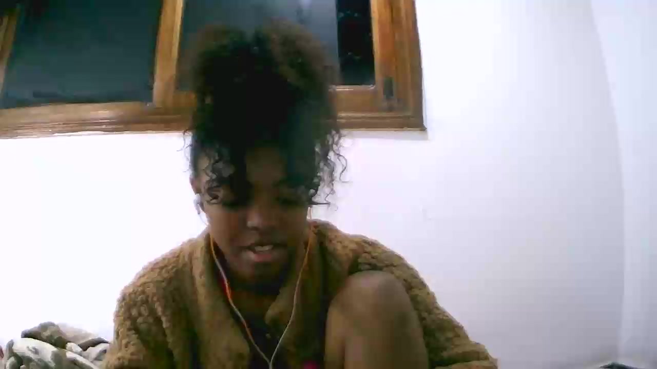 sexydolls5 Live Cam Screenshot – 2025-08-07 22:31:05