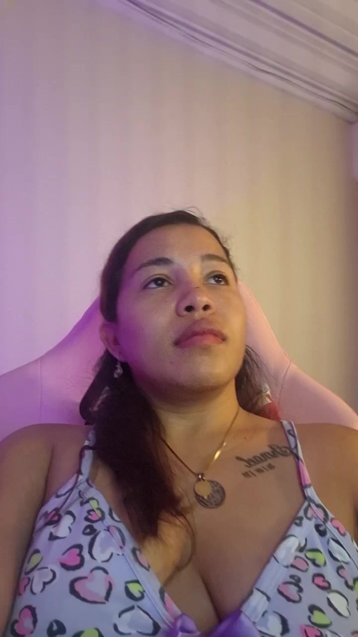 sexylaliita2 Live Cam Screenshot – 2025-08-06 03:14:45