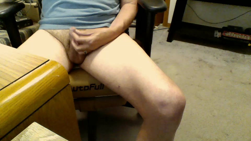 shywiguy Live Cam Screenshot – 2025-08-04 21:20:20