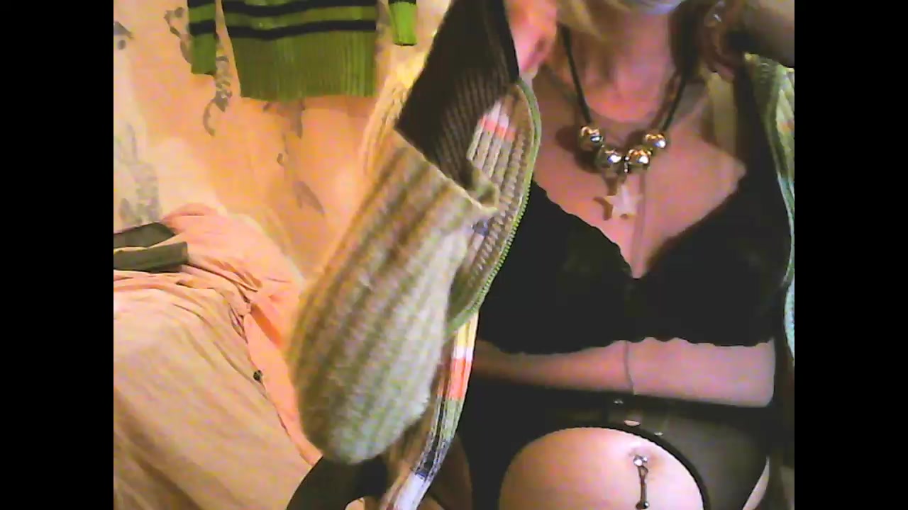 sissypissy Live Cam Screenshot – 2025-08-16 22:20:25