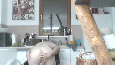 sklaveb21 Live Cam Screenshot – 2025-08-07 20:34:39