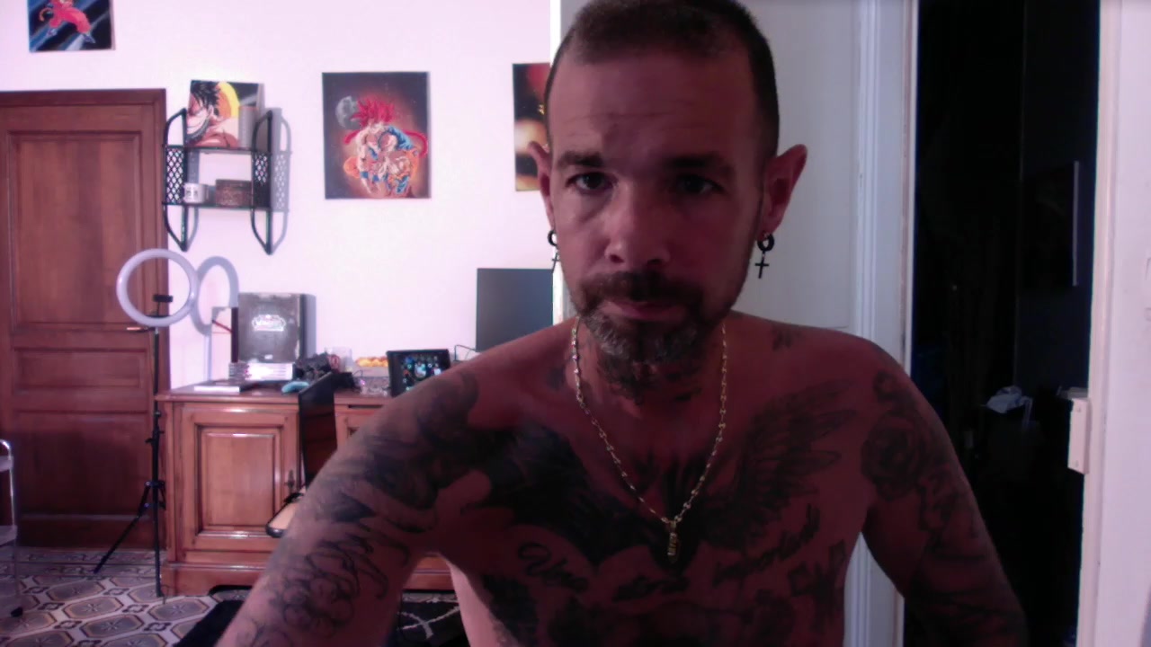 slavedeblake83 Live Cam Screenshot – 2025-08-27 10:33:10