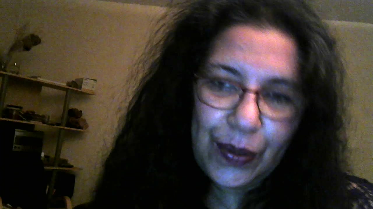 sophie41 Live Cam Screenshot – 2025-08-06 23:51:01