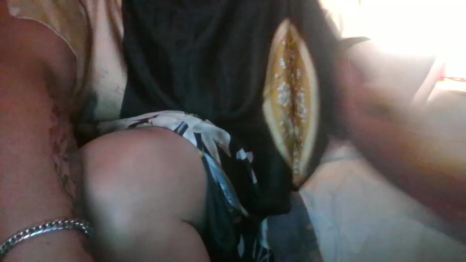 stockingslov Live Cam Screenshot – 2025-08-18 02:24:13