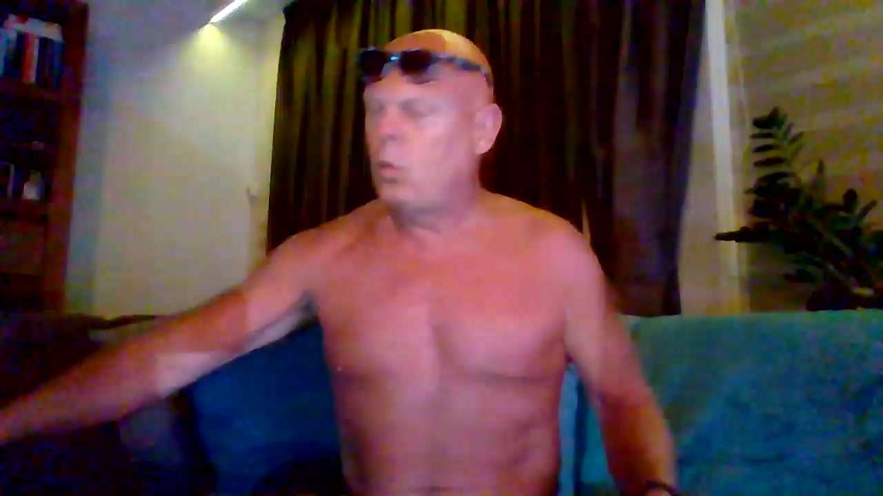 super402 Live Cam Screenshot – 2025-08-06 23:05:22