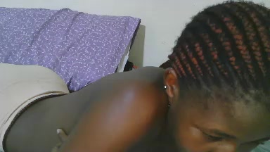 sweet_tatiana Live Cam Screenshot – 2025-08-21 22:33:27