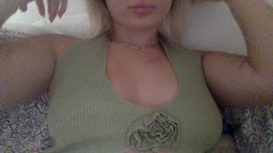 sweetcaroline4 Live Cam Screenshot – 2025-08-07 15:41:07