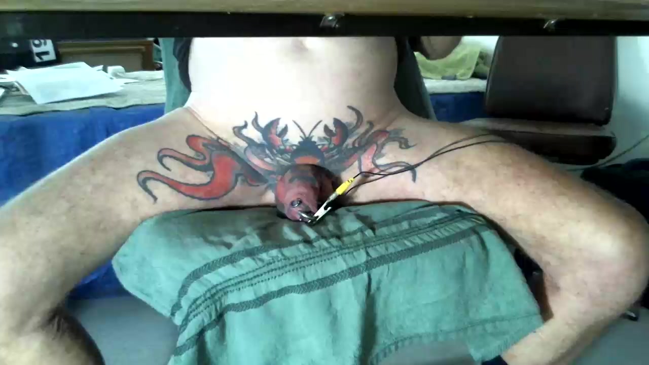swingerboy49 Live Cam Screenshot – 2025-08-16 23:50:46