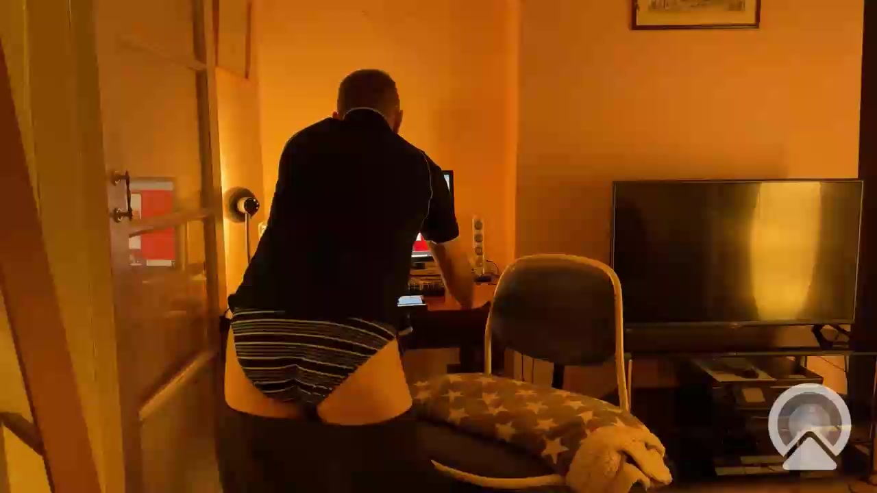 swuk_guy Live Cam Screenshot – 2025-08-04 02:19:59