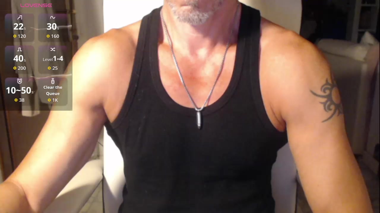 sylraff Live Cam Screenshot – 2025-08-26 01:34:30