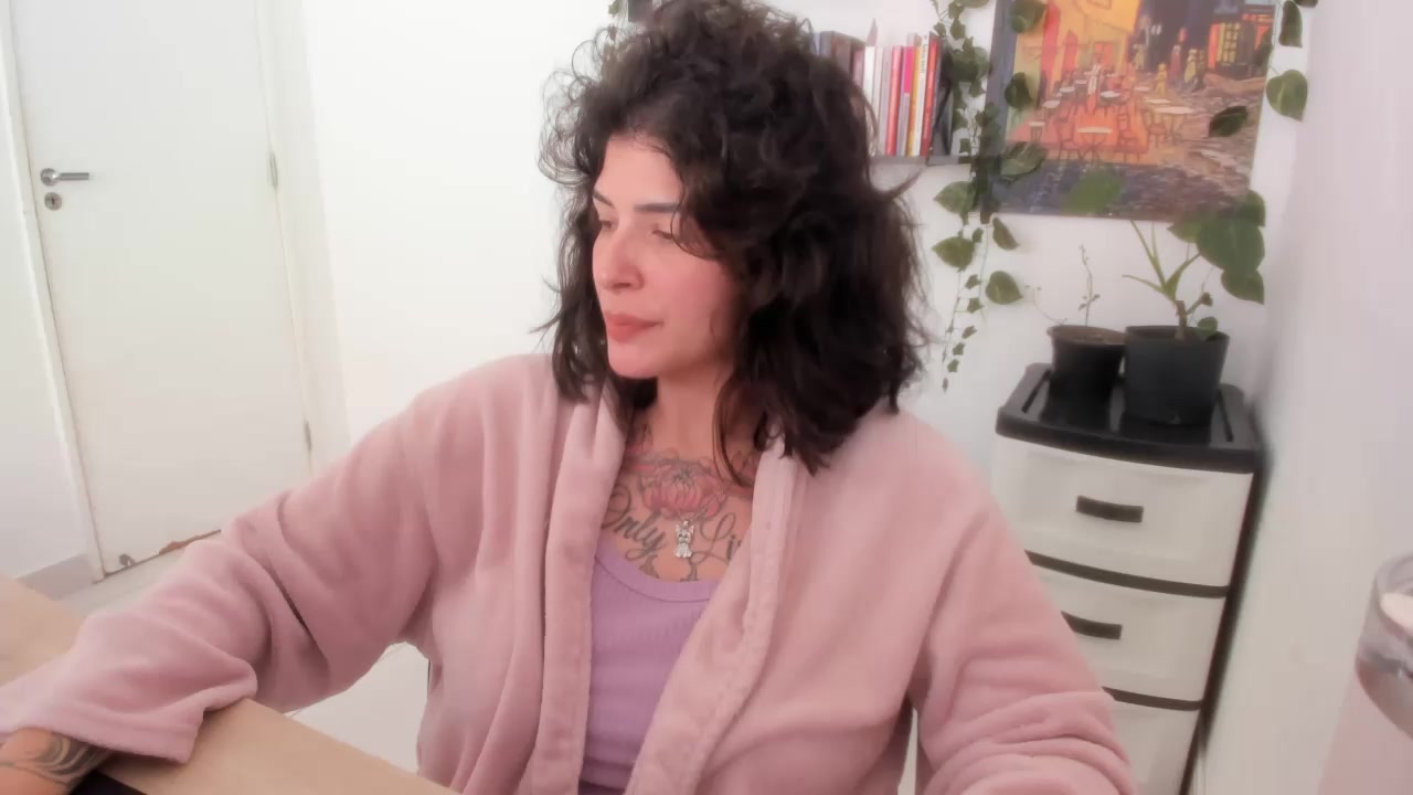 talimajesty Live Cam Screenshot – 2025-08-05 15:17:40