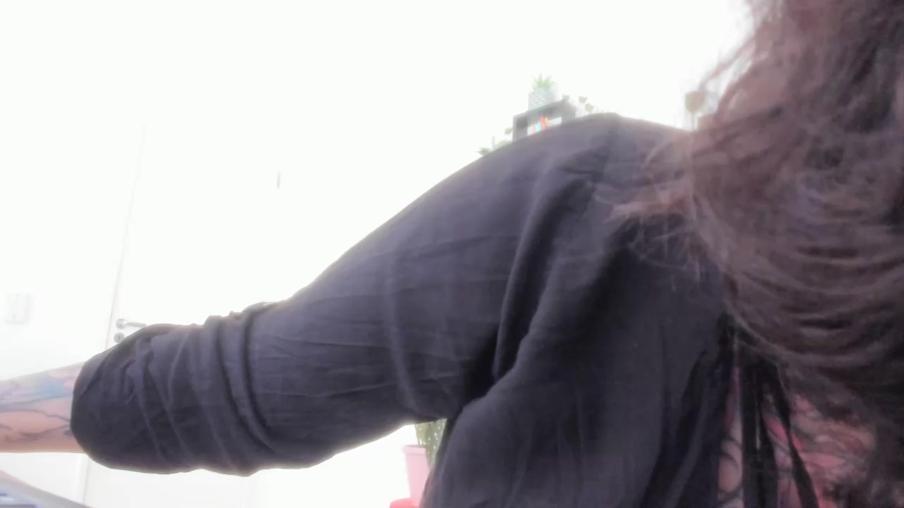 talimajesty Live Cam Screenshot – 2025-08-18 17:37:49