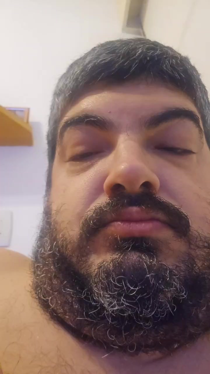 tallcutebr Live Cam Screenshot – 2025-08-24 06:11:00