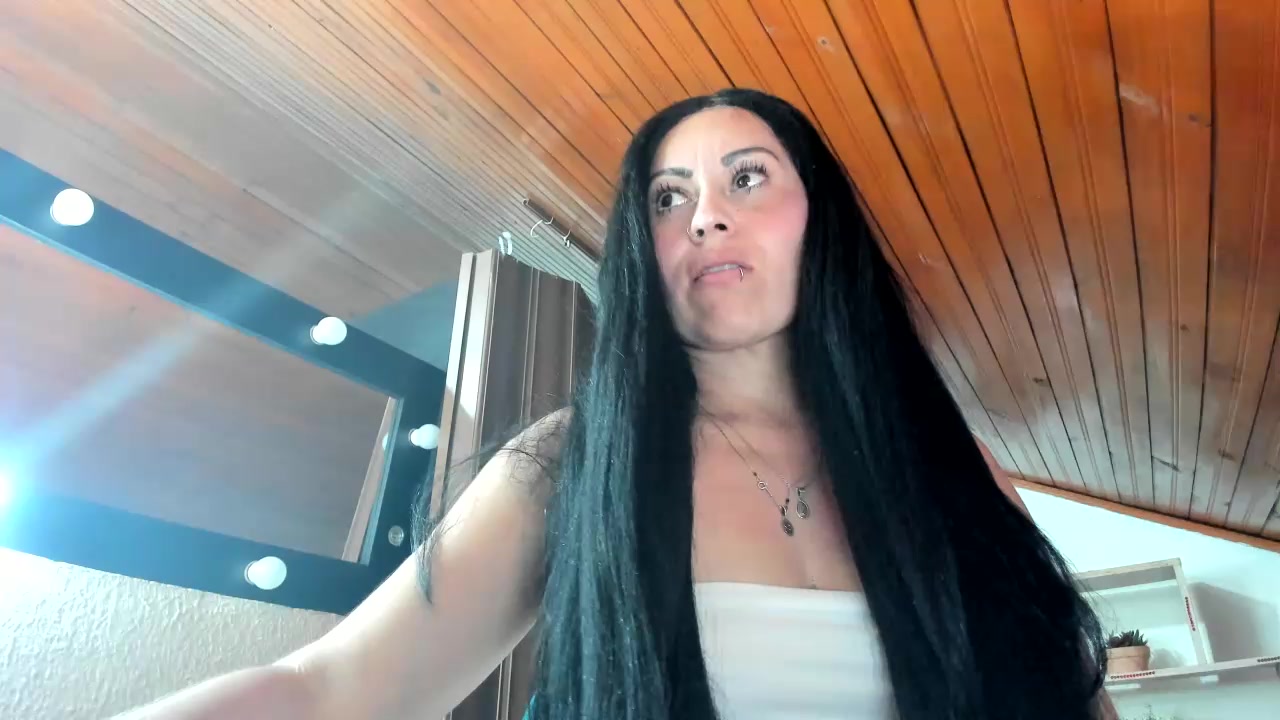 taniamature Live Cam Screenshot – 2025-08-15 21:30:13