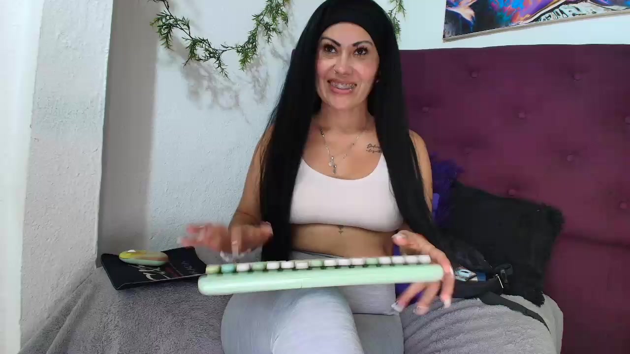 taniamature Live Cam Screenshot – 2025-08-18 18:35:44