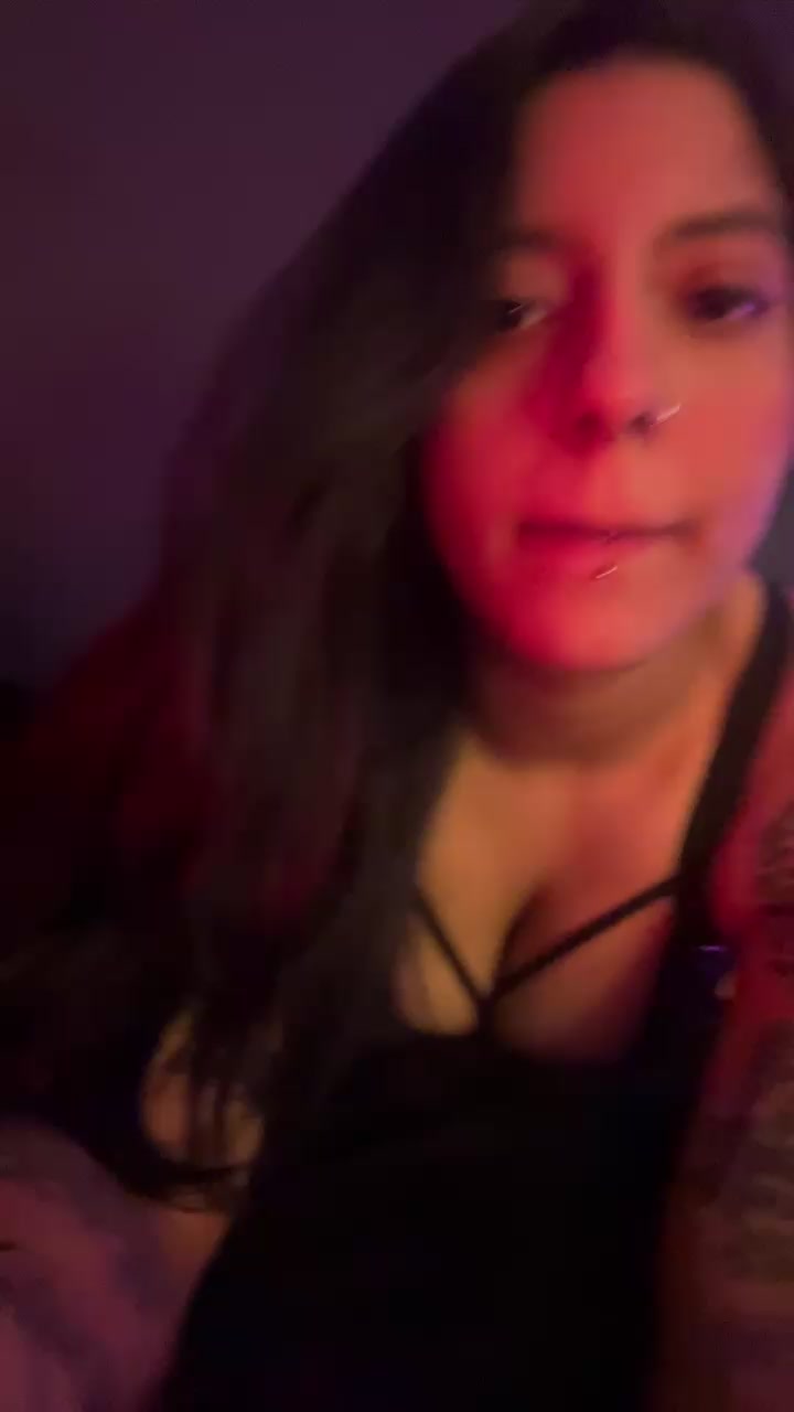 technob1tch Live Cam Screenshot – 2025-08-05 08:08:59