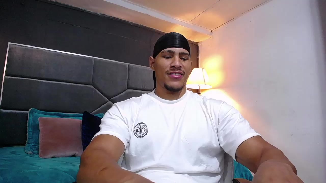 teddyfit_19cm Live Cam Screenshot – 2025-08-04 14:17:37