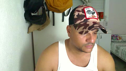 thepapi247 Live Cam Screenshot – 2025-08-05 01:46:52