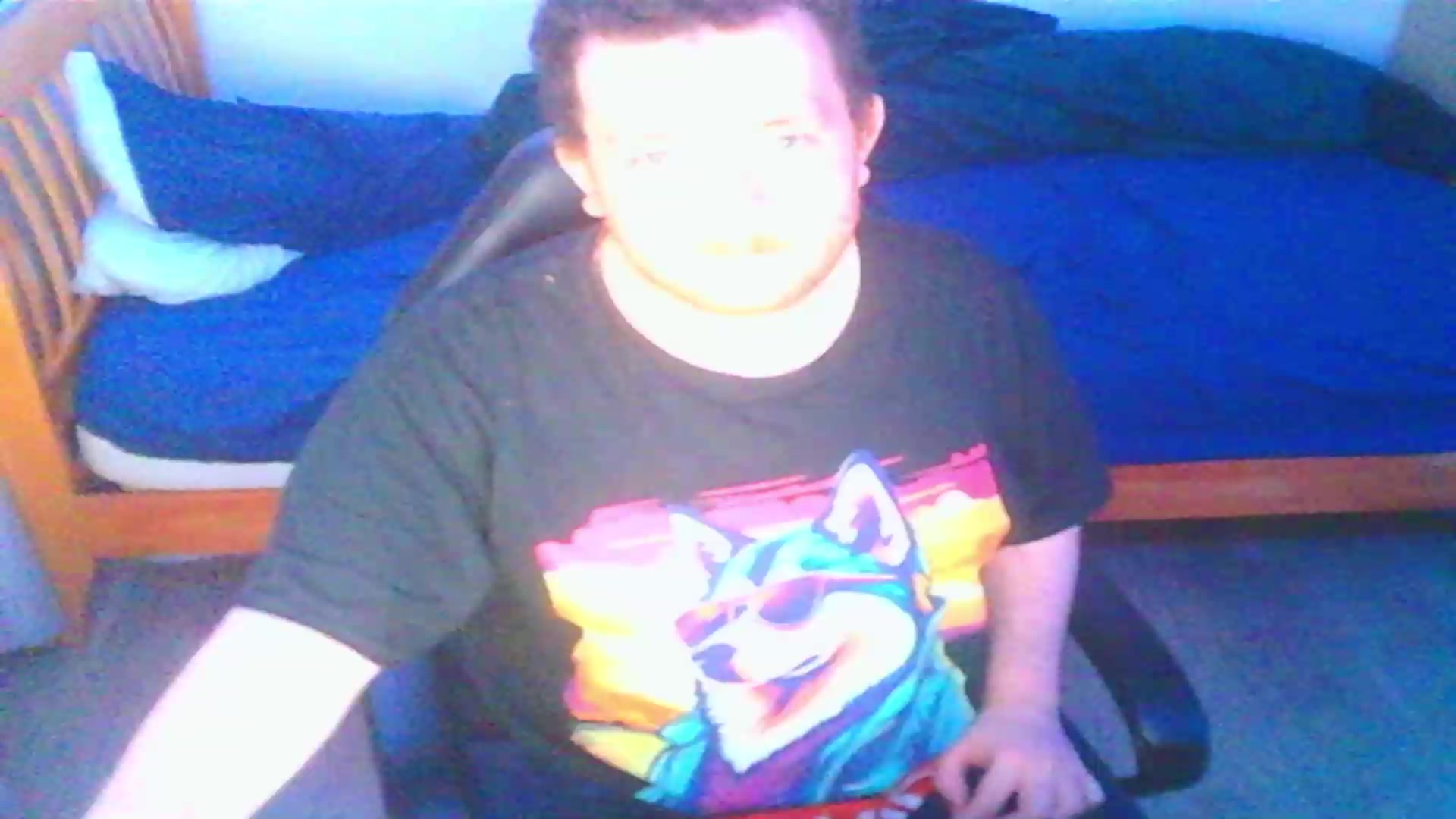 thestinkymeatb4 Live Cam Screenshot – 2025-08-17 00:12:15