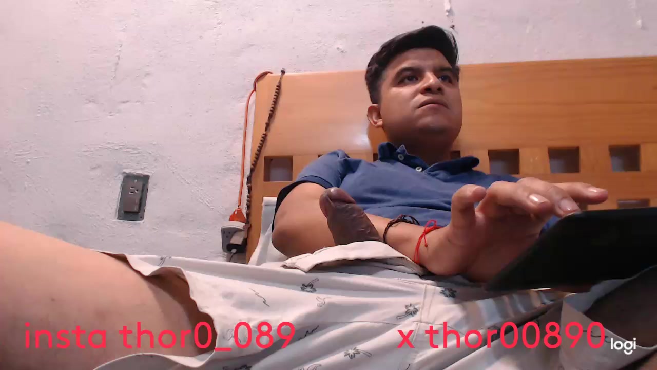 thor496 Live Cam Screenshot – 2025-08-25 00:08:06