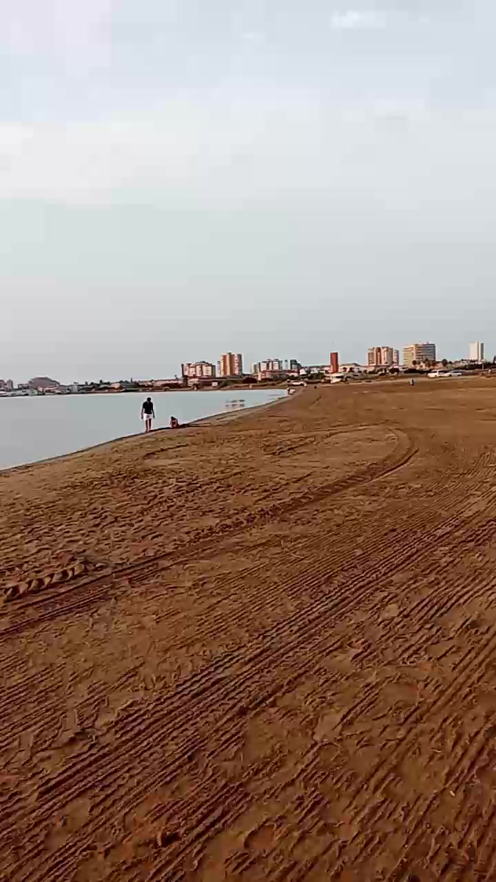 thorero Live Cam Screenshot – 2025-08-22 18:06:28