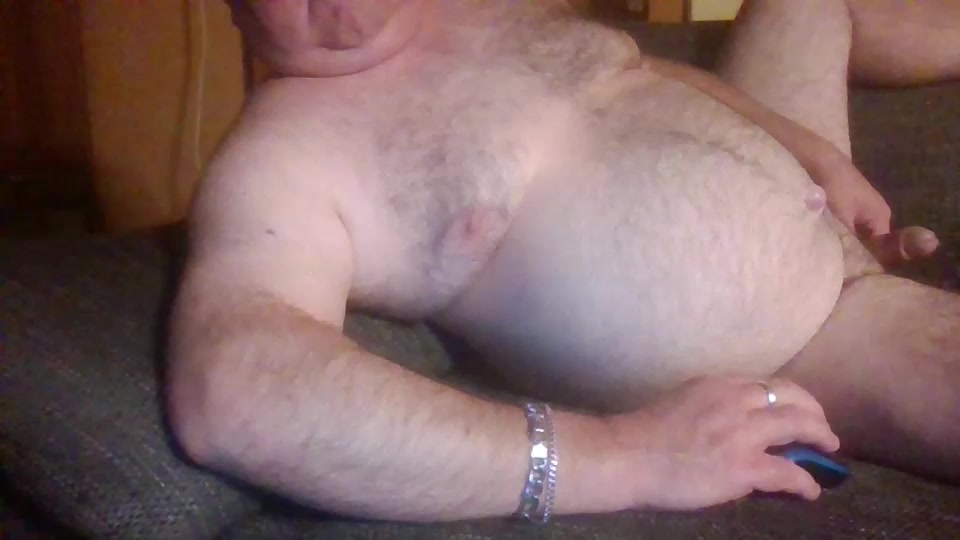 tom74bi Live Cam Screenshot – 2025-08-08 20:30:34