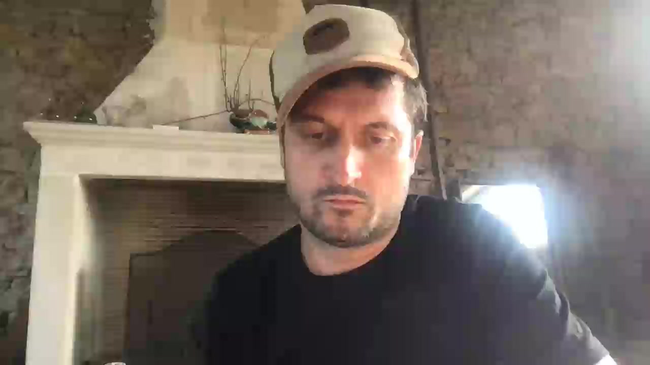 tomforyouguys Live Cam Screenshot – 2025-08-27 07:28:51