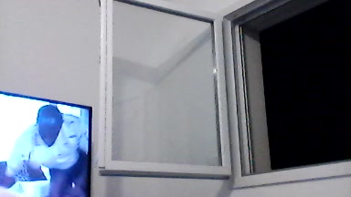 tomroiducuni Live Cam Screenshot – 2025-08-04 23:37:30
