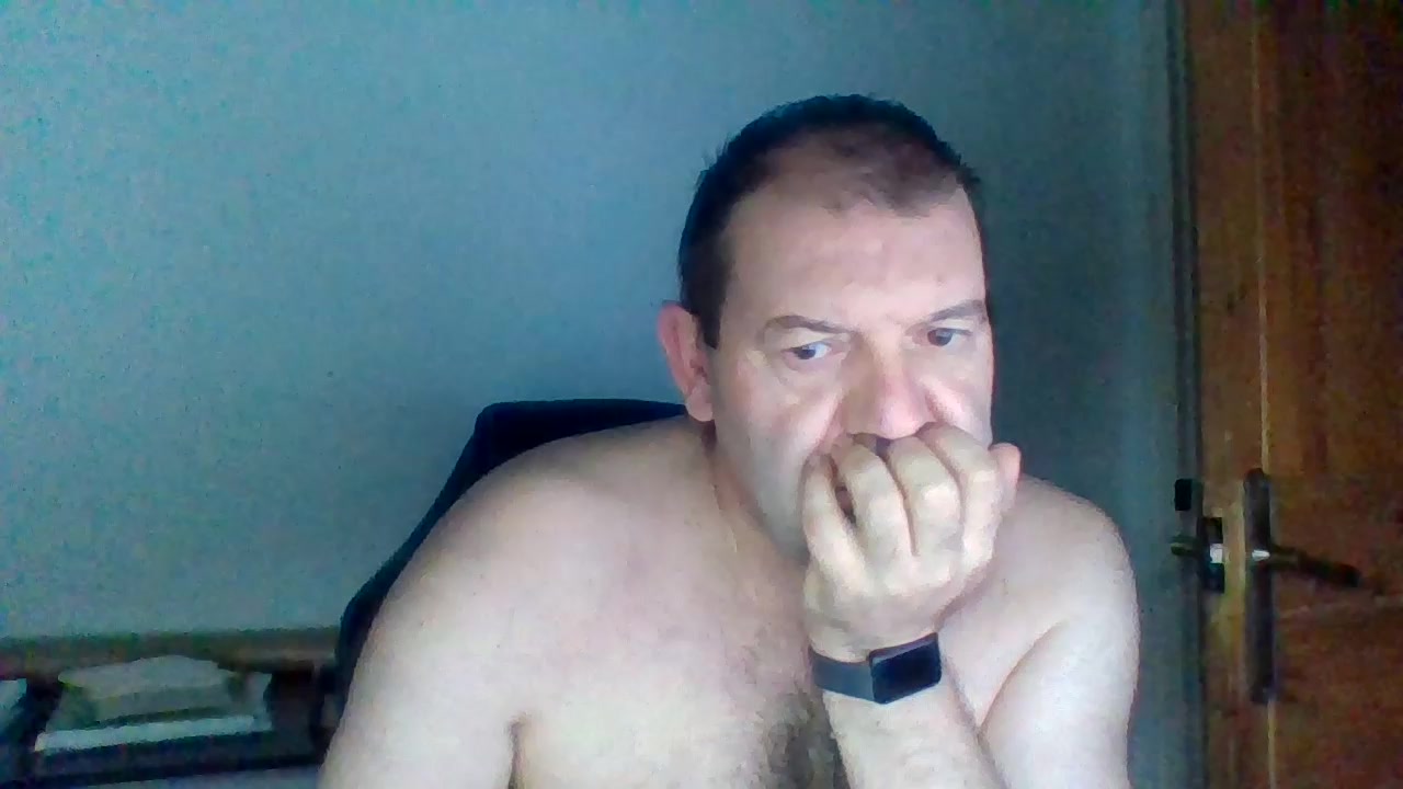 tonetys Live Cam Screenshot – 2025-08-04 03:16:16