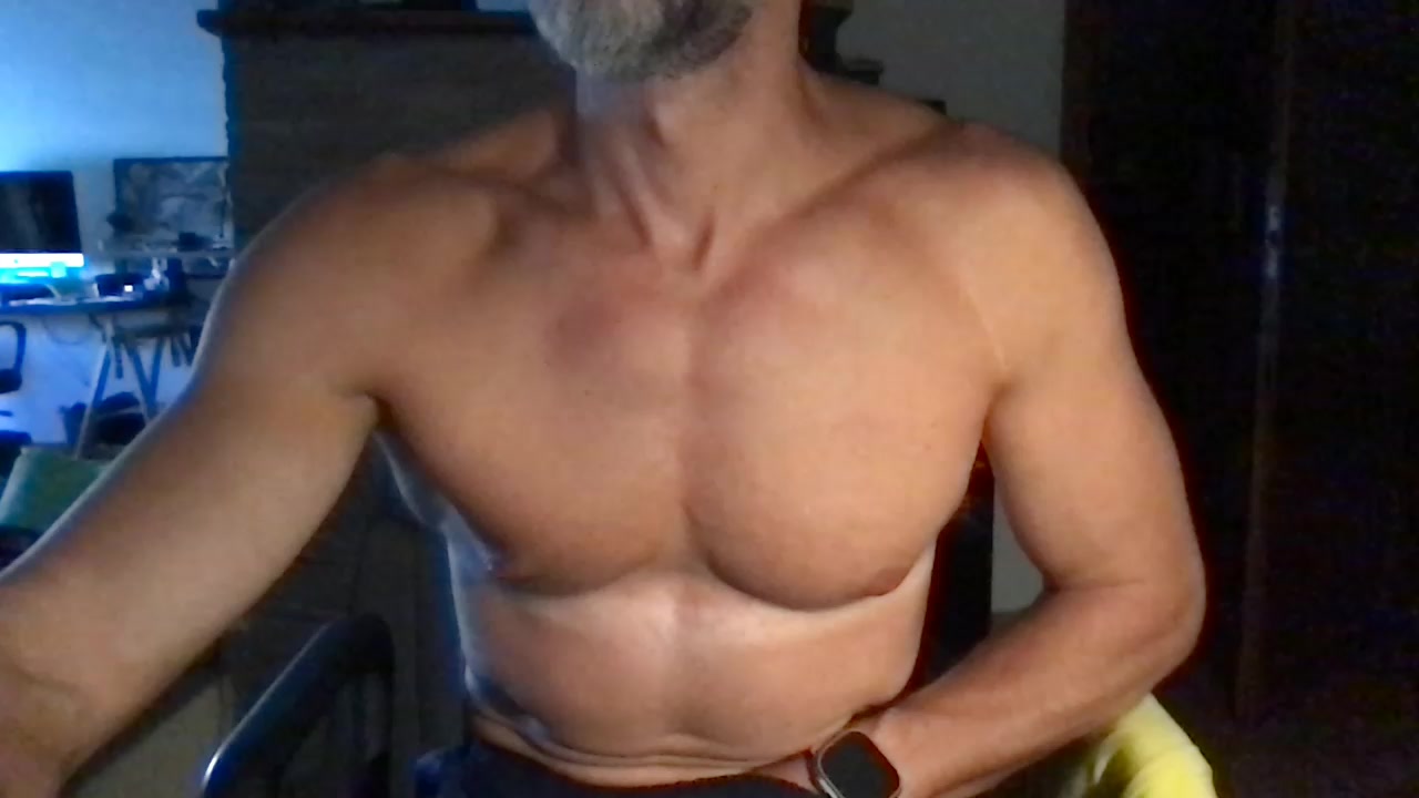 tonyt23 Live Cam Screenshot – 2025-08-08 15:06:33