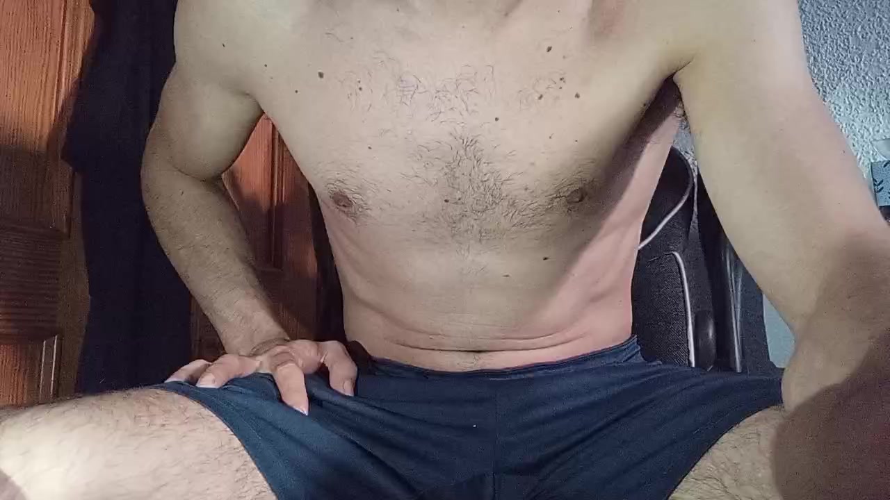 torete27xxx Live Cam Screenshot – 2025-08-05 06:47:19