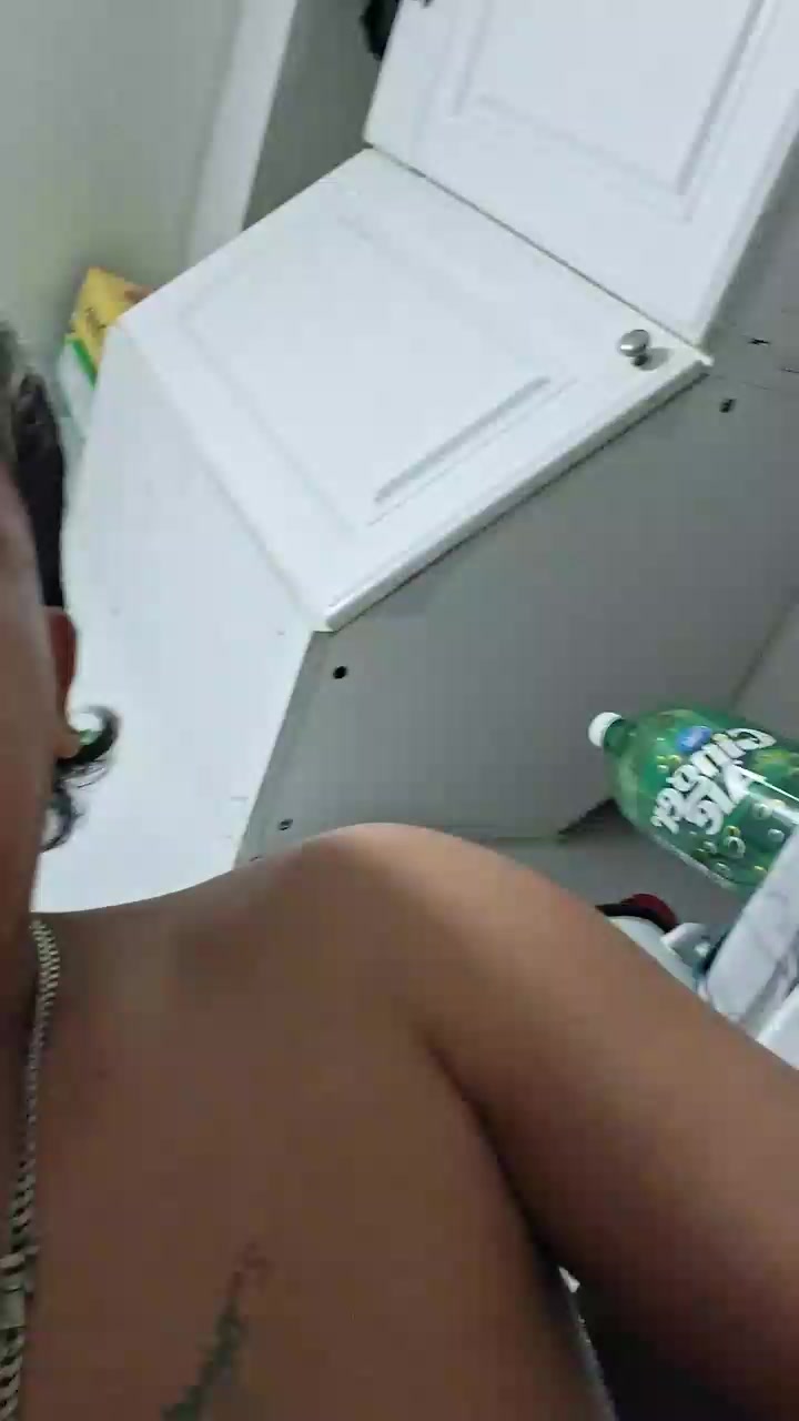 tumarido420_xxx Live Cam Screenshot – 2025-08-05 00:26:04