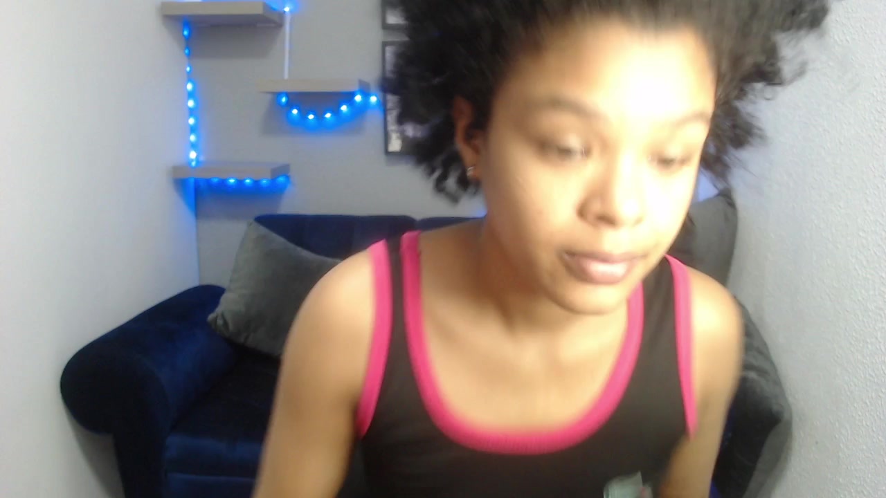 vainillafuck Live Cam Screenshot – 2025-08-21 12:26:51