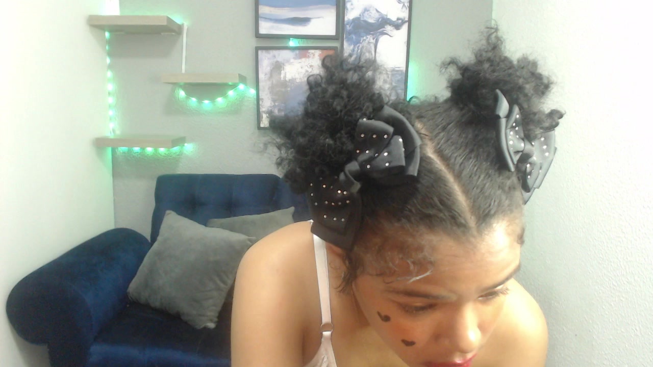 vainillafuck Live Cam Screenshot – 2025-08-21 17:12:36