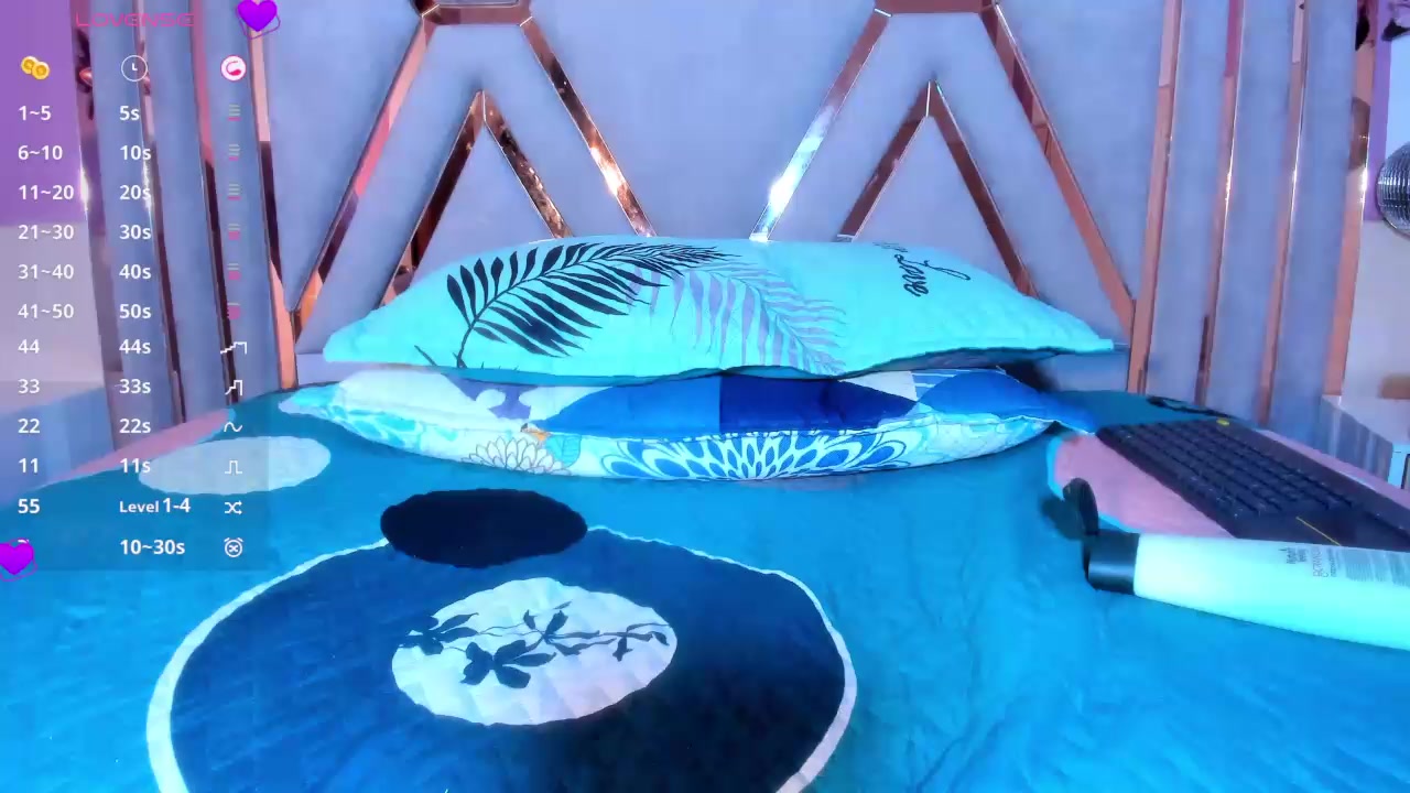 valentinaa_rios Live Cam Screenshot – 2025-09-23 11:02:10
