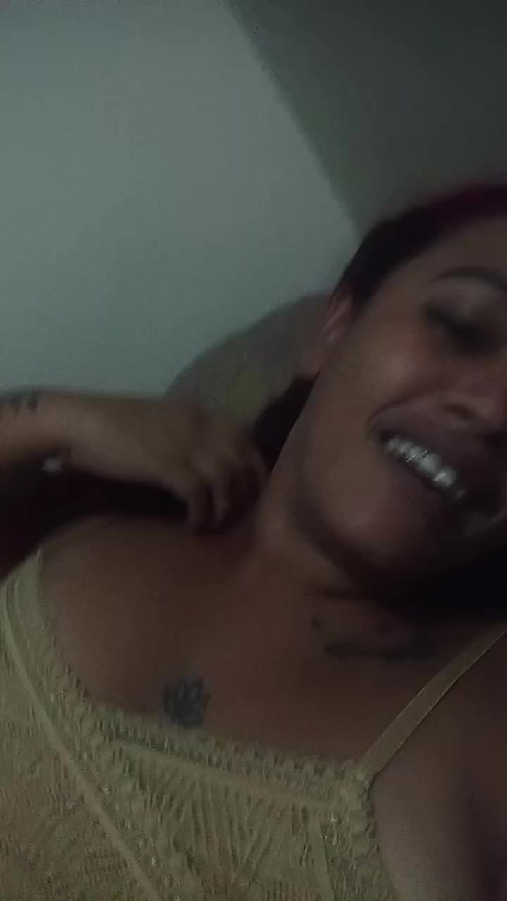 valeriaherrera5 Live Cam Screenshot – 2025-08-17 04:12:17