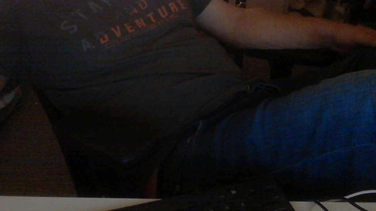 vinc125 Live Cam Screenshot – 2025-08-05 22:10:19