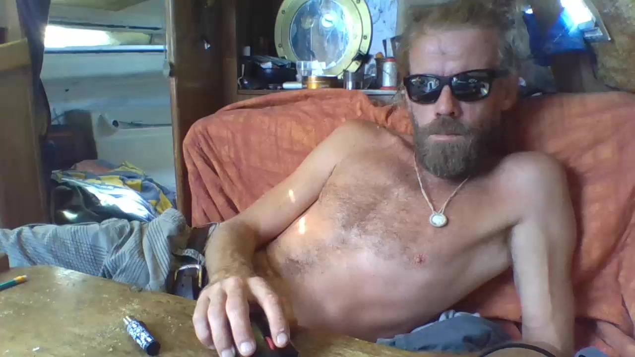 wavesexe Live Cam Screenshot – 2025-08-04 11:55:05